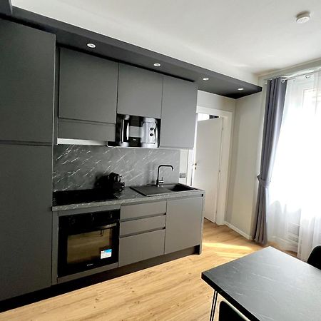 Prestige Duomo Apartment - Lake Como Buitenkant foto