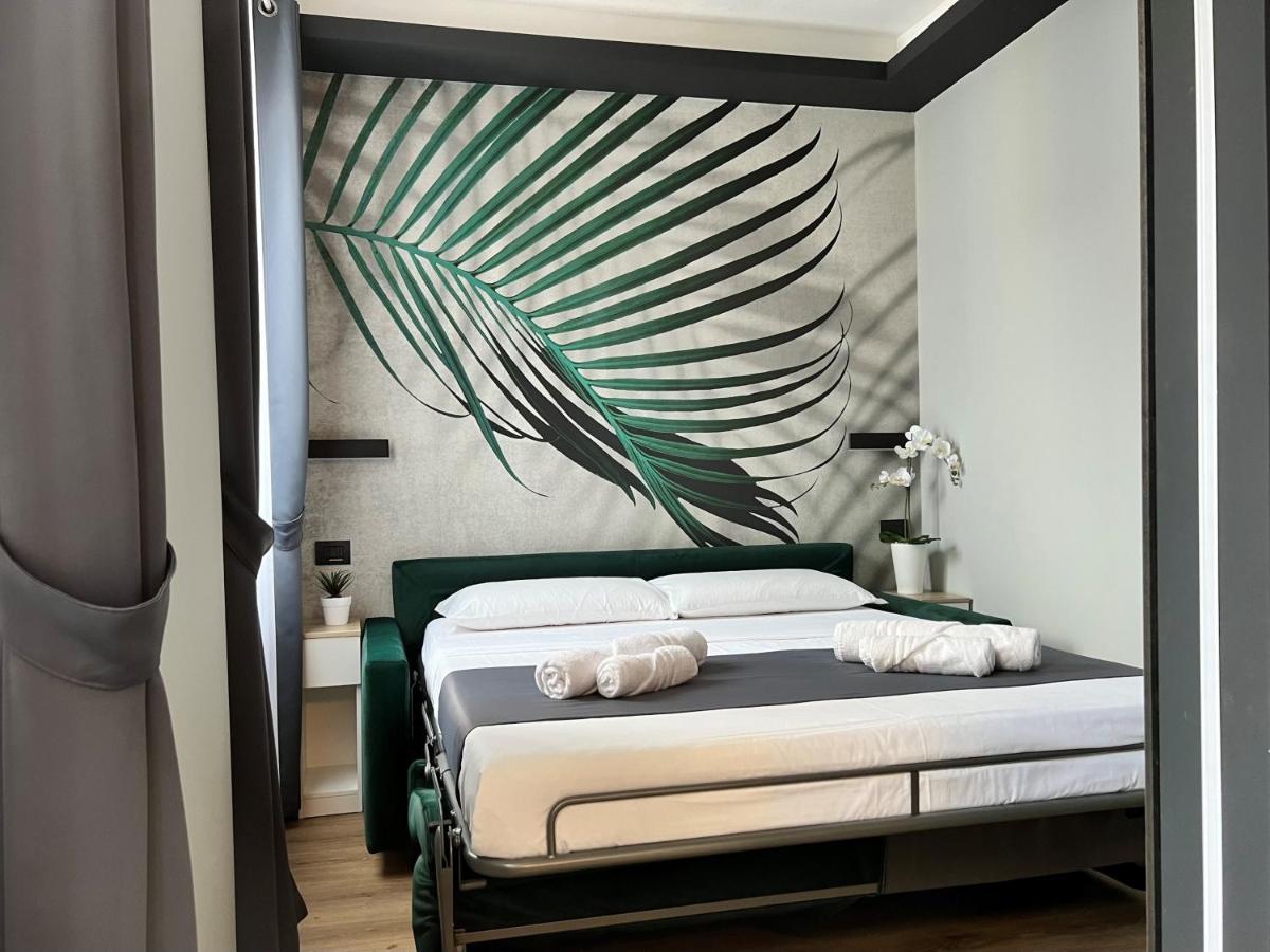 Prestige Duomo Apartment - Lake Como Buitenkant foto